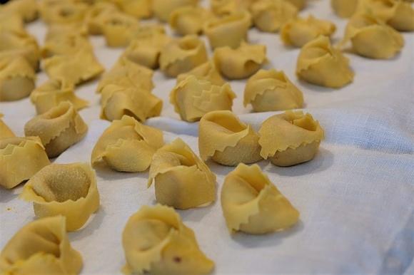 Tortellini z najlepszym nadzieniem świata i noworoczne dylematy fleksitariańskie