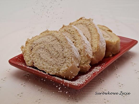 Rolada biszkoptowa o smaku cappuccino ze śmietanką i mascarpone