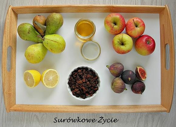 Owoce zapiekane w piekarniku z jabłkami, gruszkami i figami