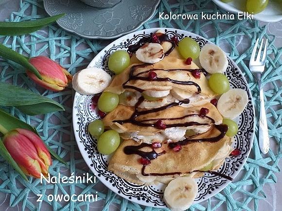 Naleśniki z owocami