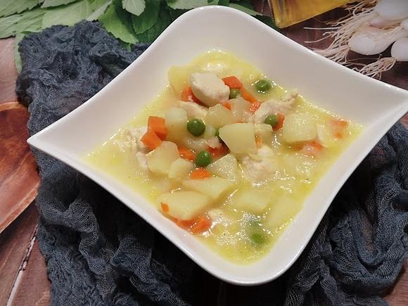 Tajfun o smaku curry