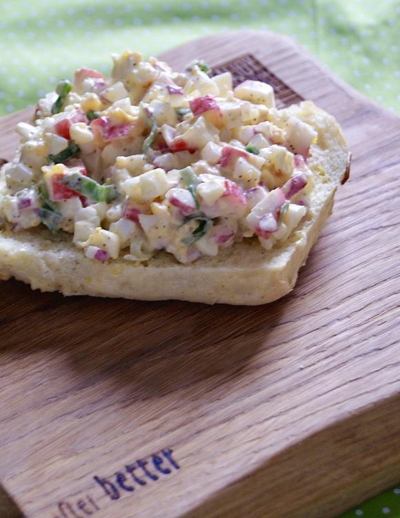 Pasta jajeczna z paluszkami krabowymi