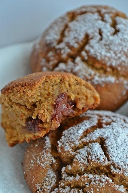 Zdrowe wegańskie pączki z piekarnika