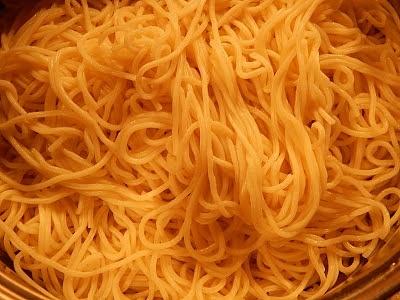 Zapiekanka makaronowa z mięsem z indyka