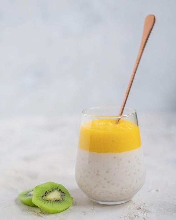 Pudding z tapioki z mango - przepis na wegański deser