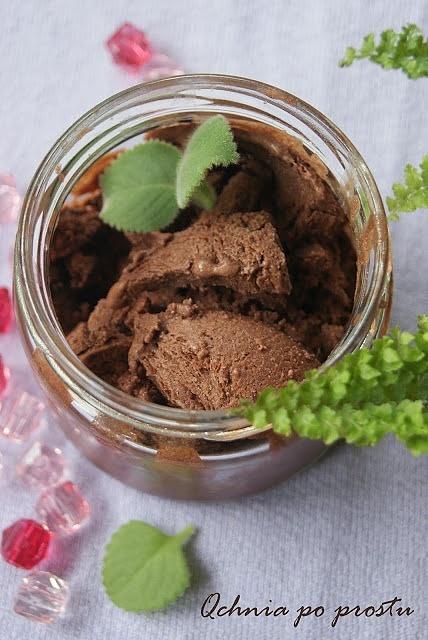 Wegańskie lody kakaowe