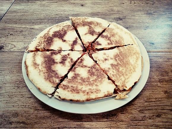 Quesadilla z mielonym mięsem