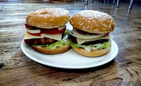 Domowe hamburgery