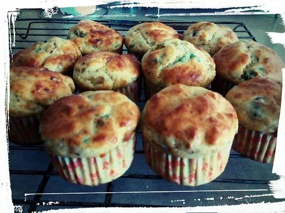 Muffiny z parmezanem