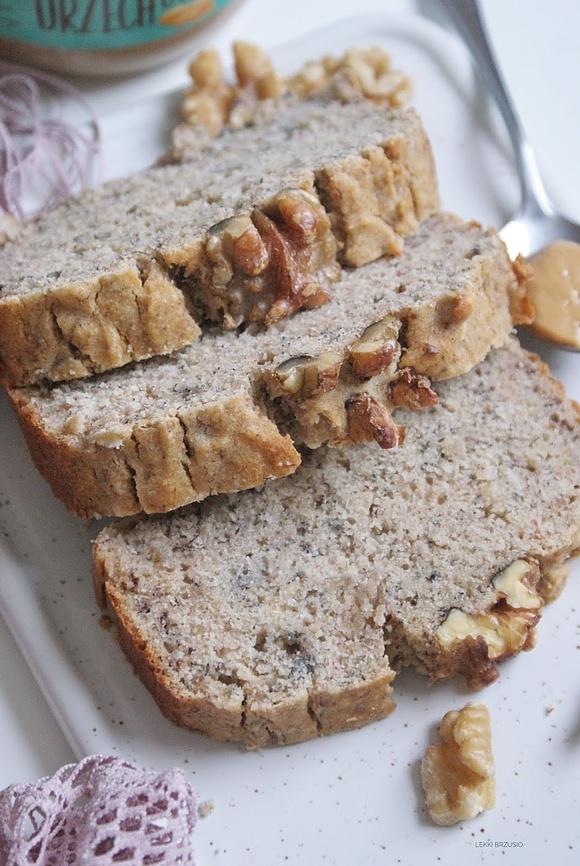 Gryczany chlebek bananowy