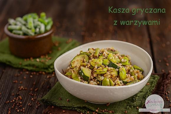 Kasza gryczana z zielonymi warzywami na wychodzenie z postu Dąbrowskiej