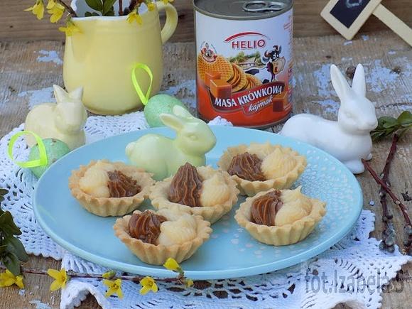 Kruche babeczki z lemon curd i kajmakiem