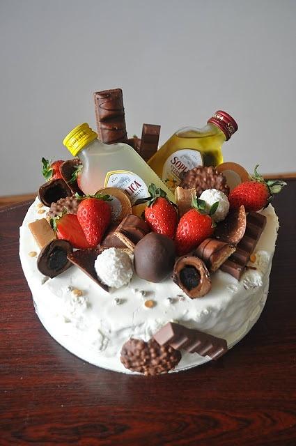 Tort cytrynowo-śmietankowy
