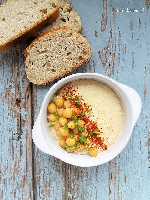 Hummus – przepis na pastę z ciecierzycy