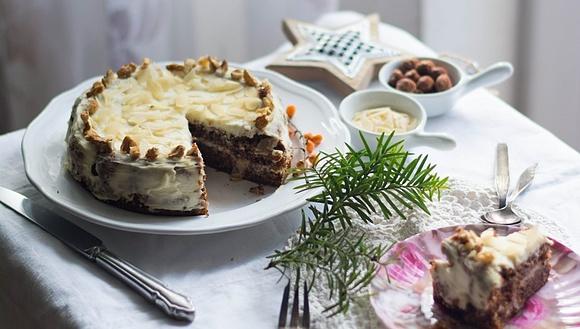 Na Święta: torcik marchewkowo-orzechowy bezglutenowy
