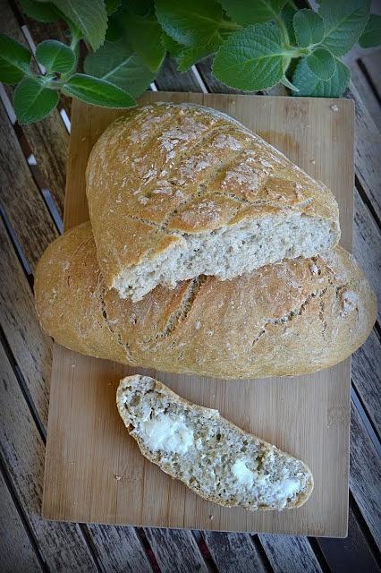Chlebek a la ciabatta pszenno-owsiany najprostszy