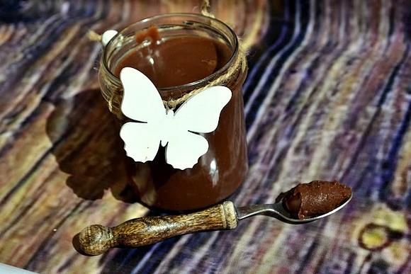Nutella - krem orzechowy z tm