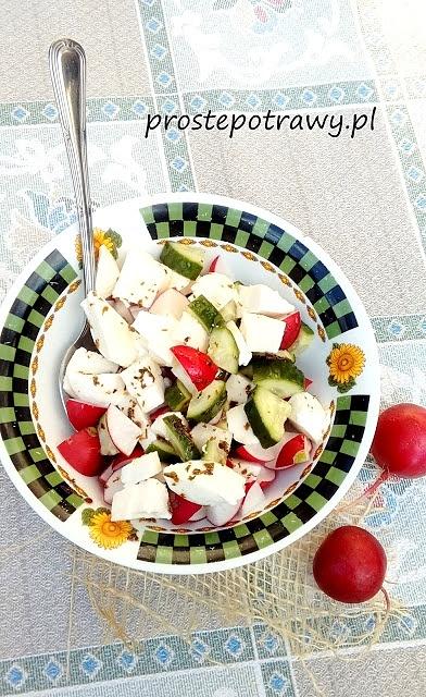 Sałatka z mozzarellą