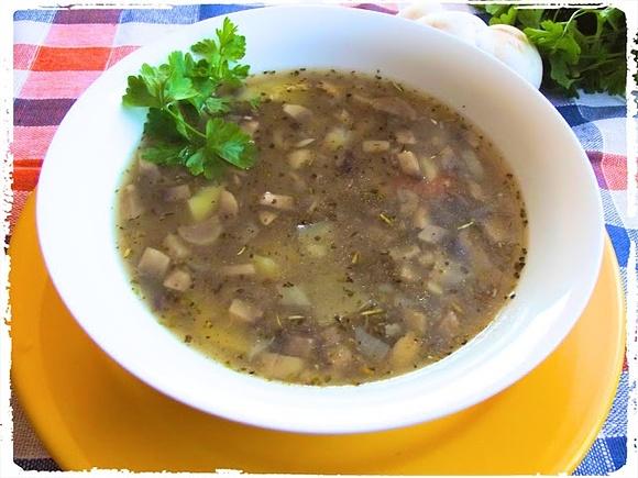 Zupa pieczarkowa z ziemniakami