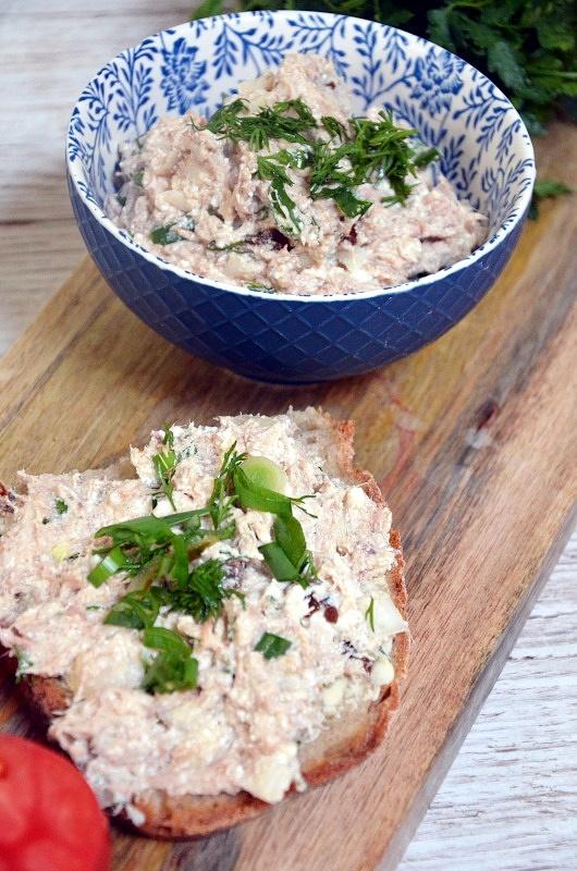 Pasta z tuńczyka do chleba, idealna na śniadanie