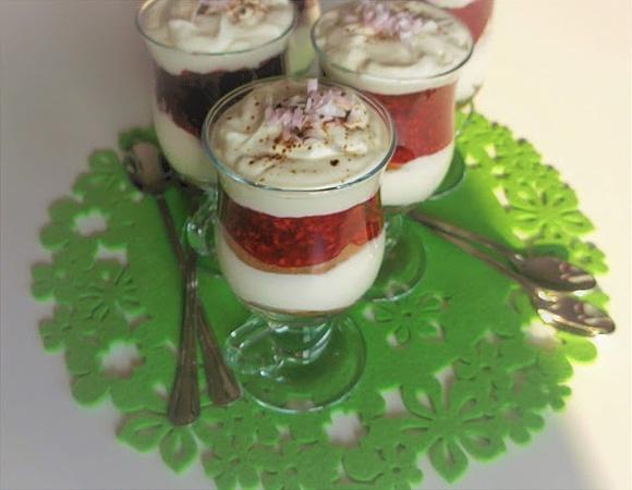 Malinowe tiramisu