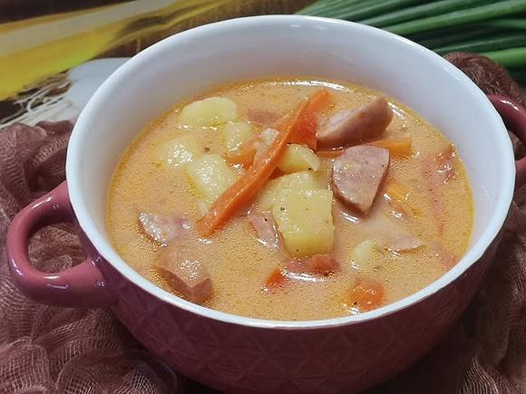 Zupa ambitna Ania