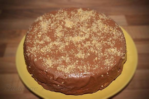Ciasto orzechowe z czekoladą