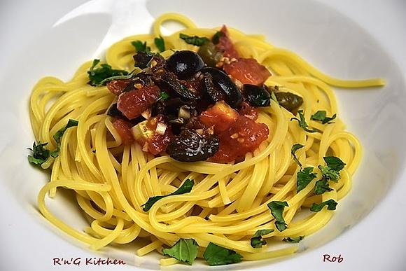 Spaghetti puttanesca