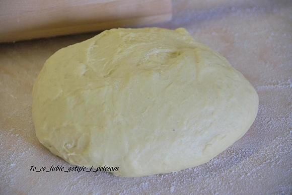Ciasto na pierogi - jak zrobić idealne ciasto na pierogi