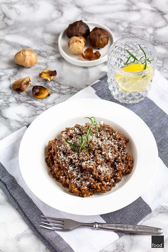 Risotto z czarnym czosnkiem