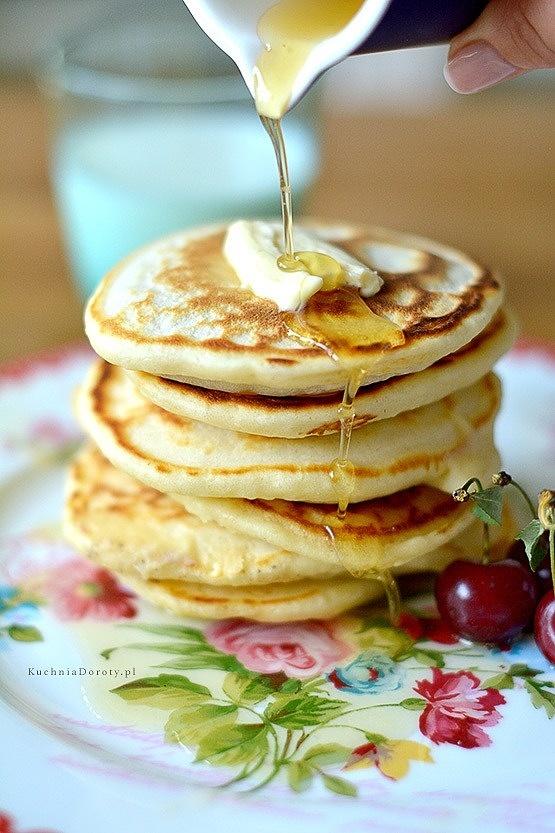 Puszyste pancakes – amerykańskie placki na śniadanie