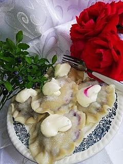 Pierogi z jagodami