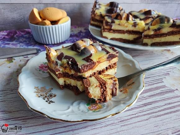 Ciasto góra lodowa bez pieczenia na herbatnikach kakaowych
