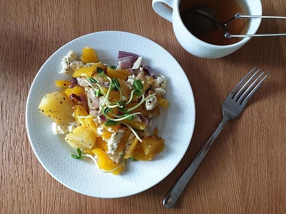 Pieczone warzywa z pokruszoną fetą