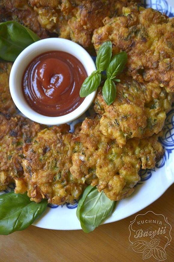 Siekane kotleciki z cukinią i curry
