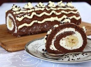 Rolada z kremem mascarpone i bananami