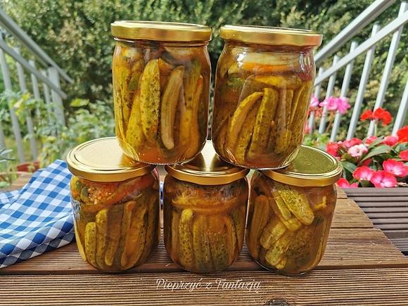 Ogórki wujaszka z chilli i czosnkiem