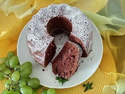 Babka kakaowa z wiórkami kokosowymi