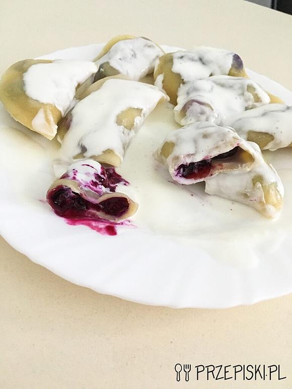 Pierogi z borówkami