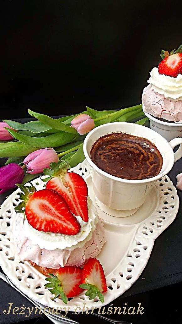 Różowe mini Pavlovy