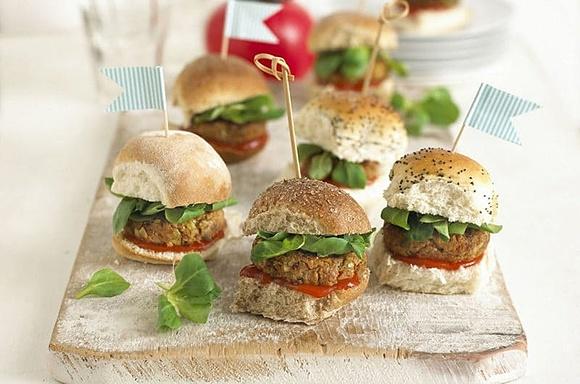 Mini burgery - przepis na mini bułeczki