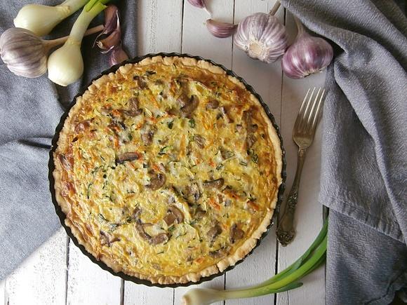 Quiche serowo-warzywne