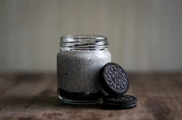 Cake pops Oreo – ciastka na patyczkach