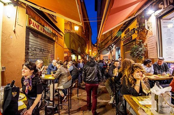 Bolonia na talerzu co warto spróbować w Bolonii