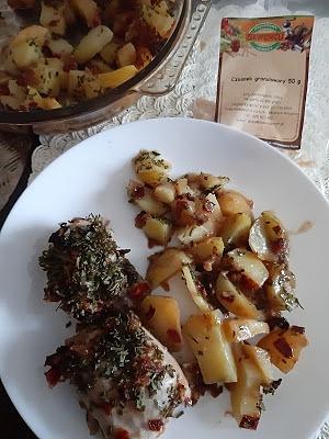 Aromatyczne udka z kurczaka z ziemniakami