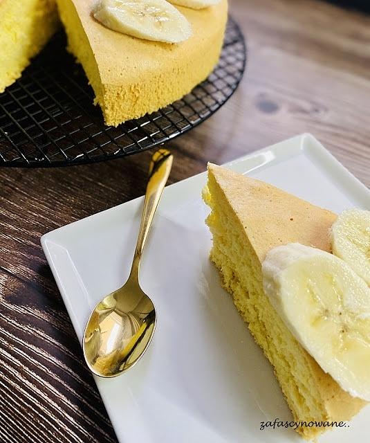 Bananowy biszkopt budyniowy