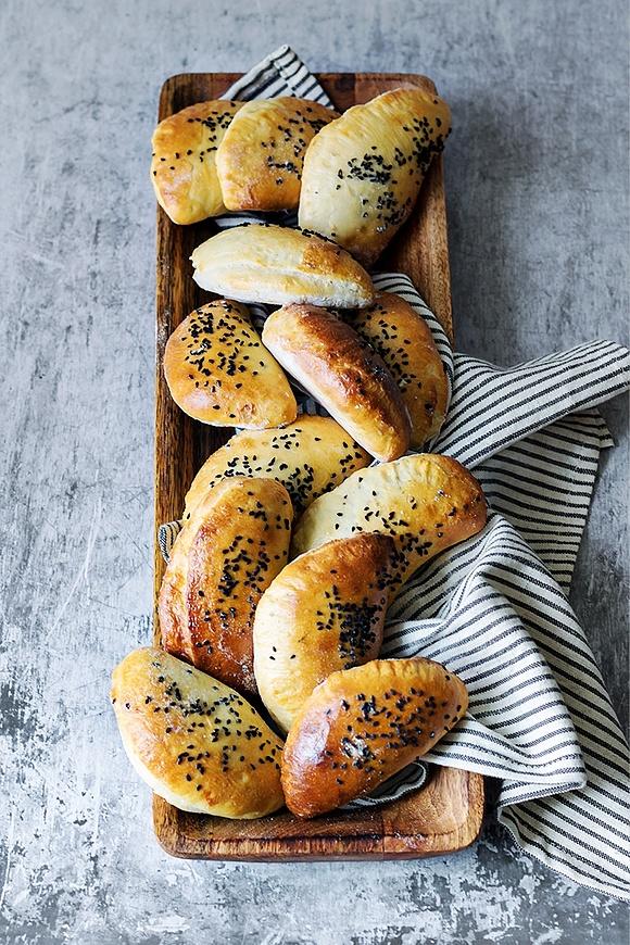 Drożdżowe pierogi z kapustą na święta