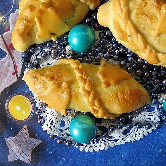 Pieczone pierogi z kapustą