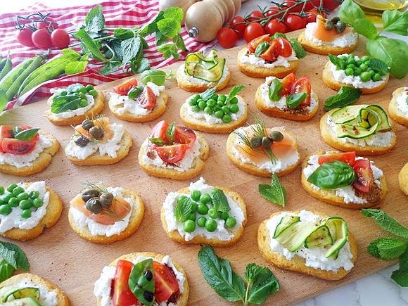 Włoskie bruschette na 4 sposoby