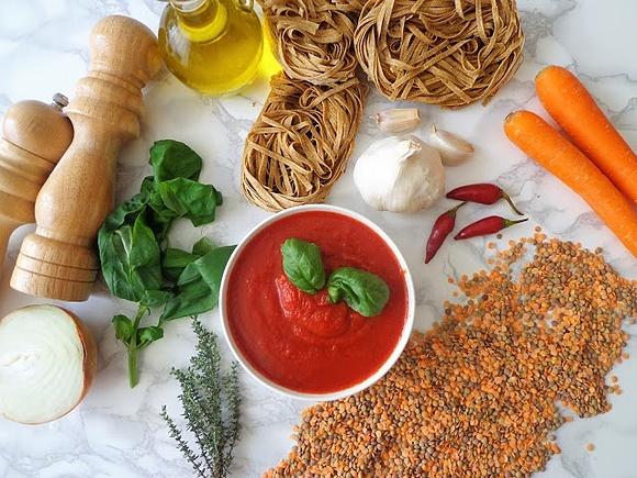 Tagliatelle z ragù z soczewicy